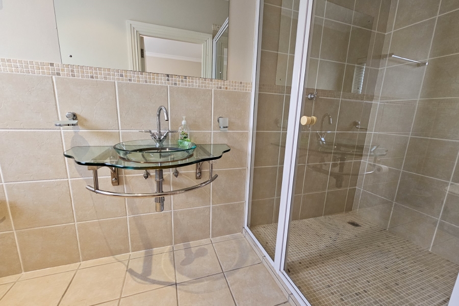 4 Bedroom Property for Sale in Goose Valley Western Cape